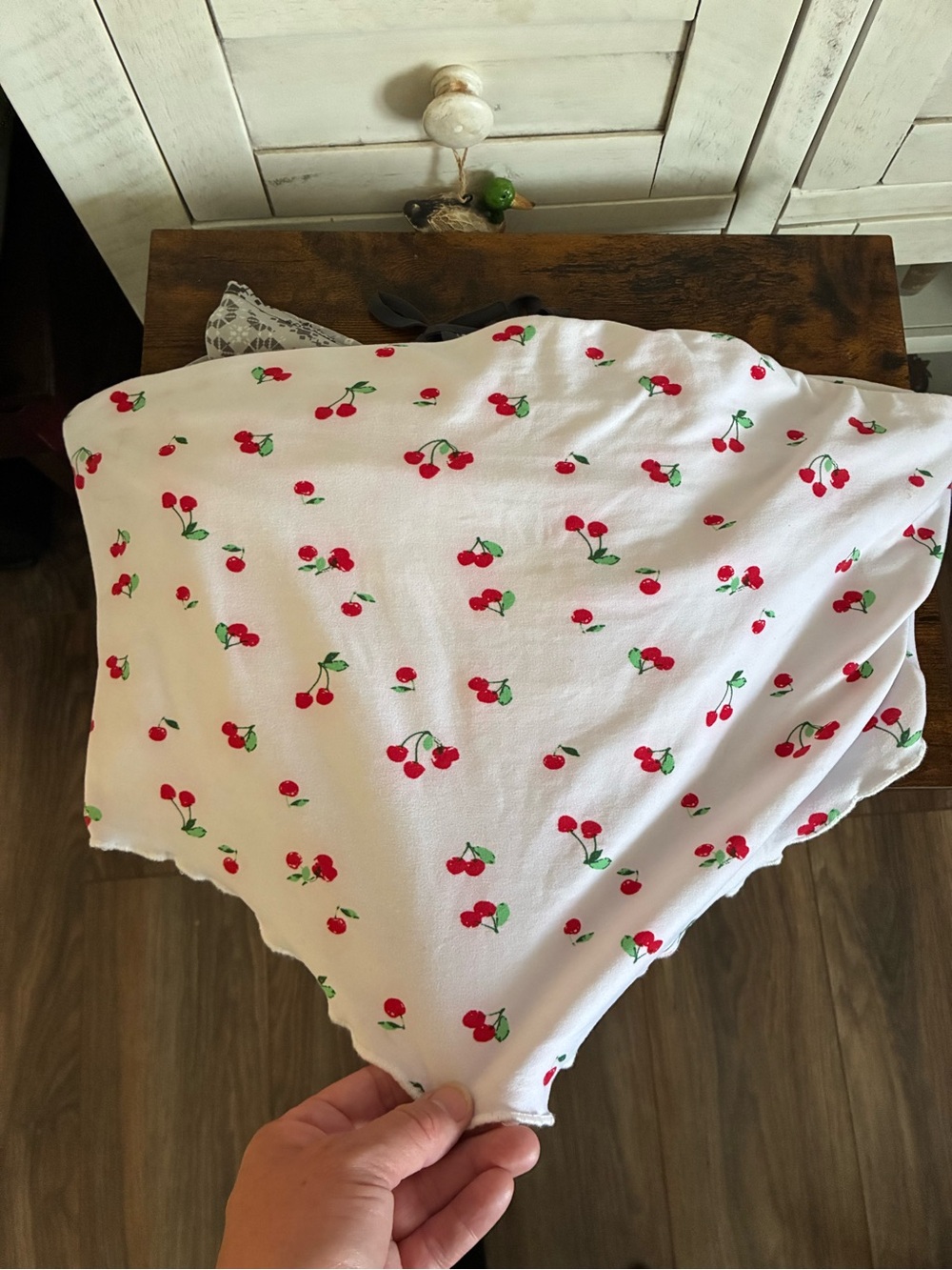 Cherry-Print White tube top